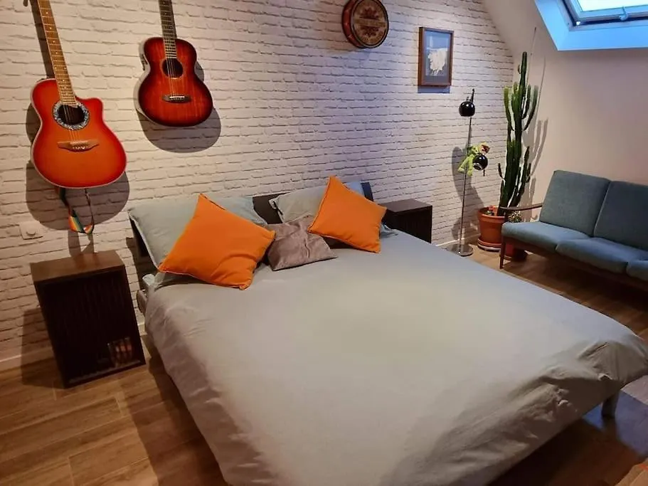 Minus Is Joenus Villa Ostend Holiday home
